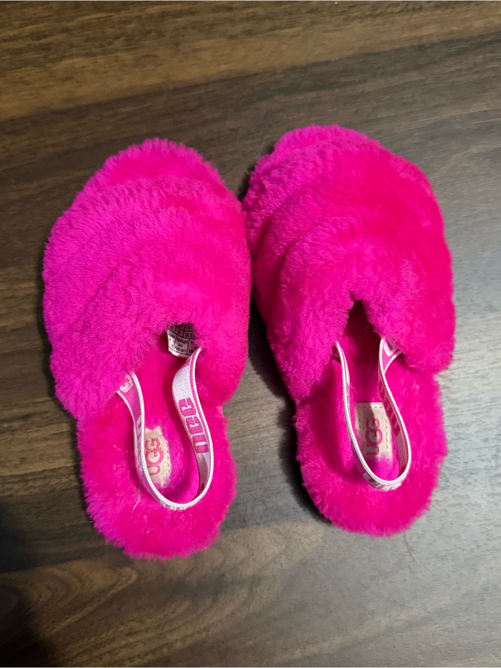 Girls Ugg slippers